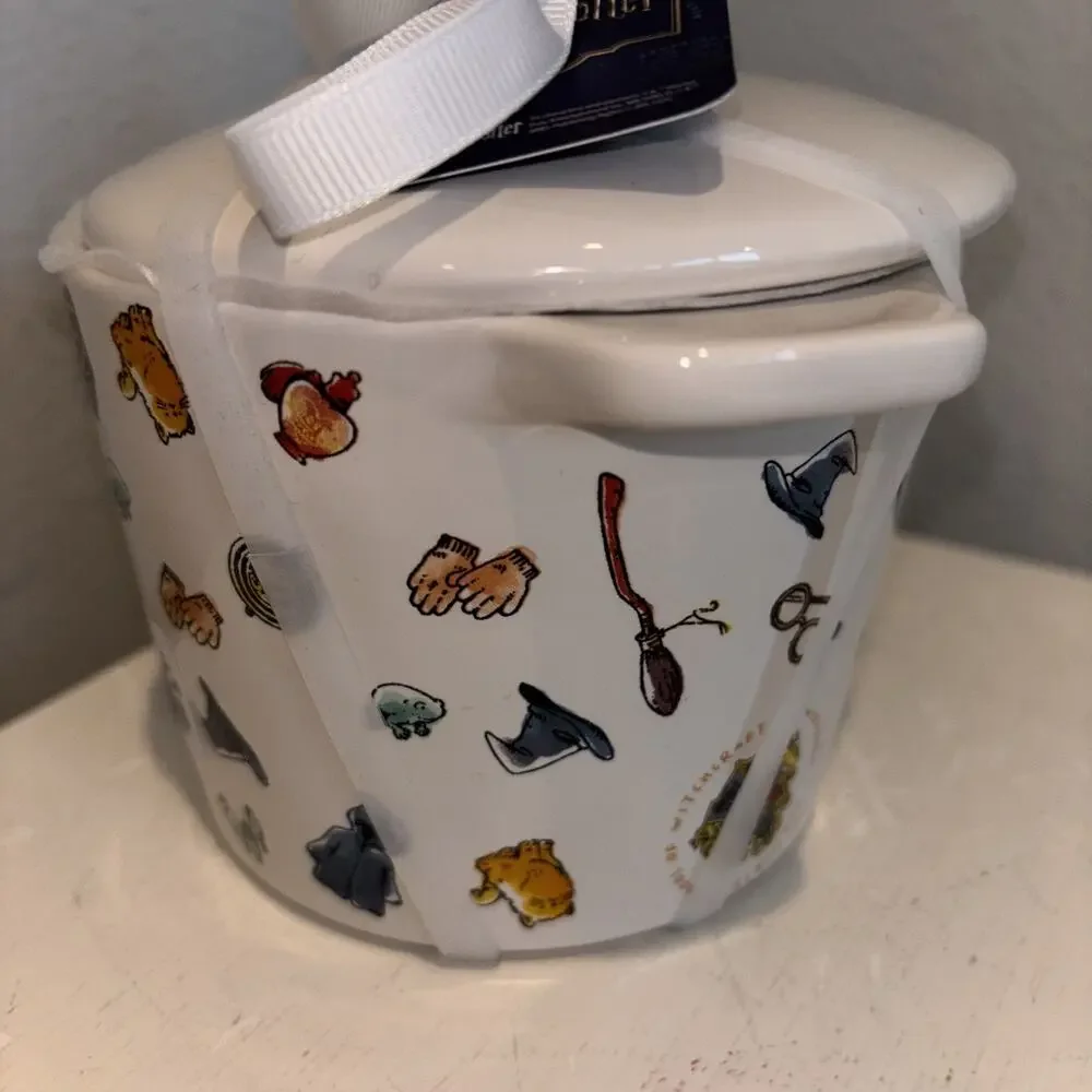 Rae Dunn Harry Potter School Of Witchcraft & Wizard Mini Crock Baking Dish & Lid